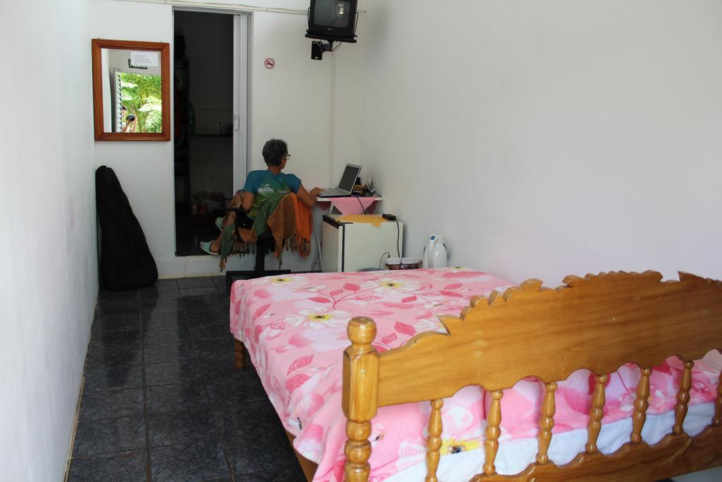 Pousada Oliveira Foz do Iguaçu Quarto foto